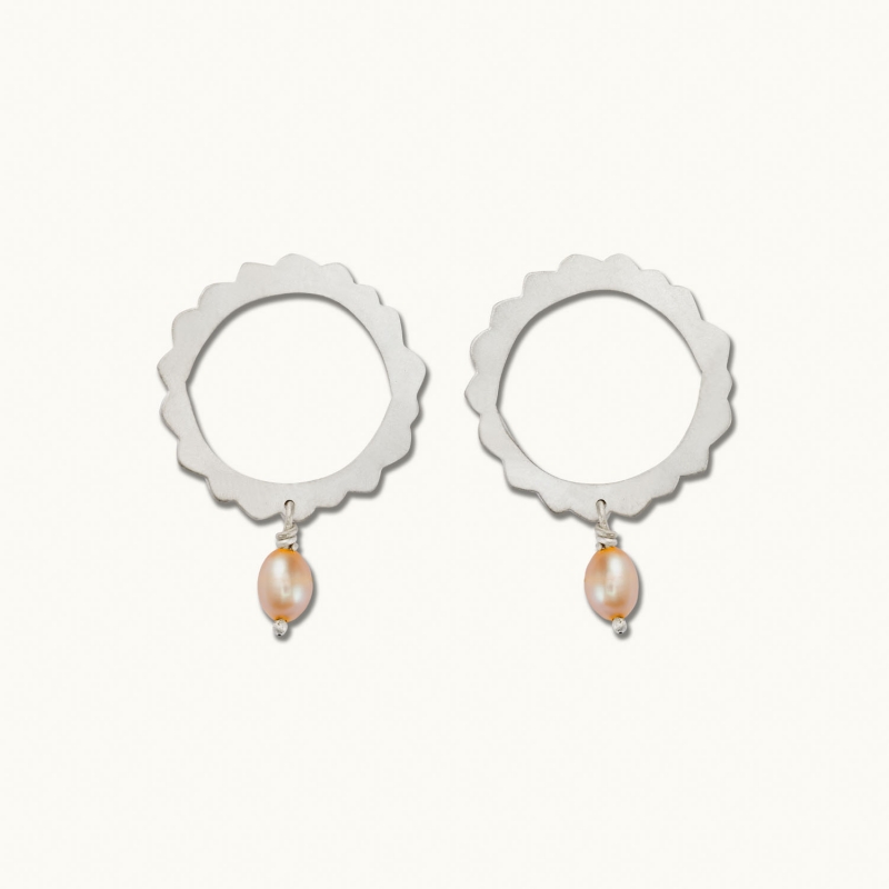 Σκουλαρίκια με μαργαριτάρι