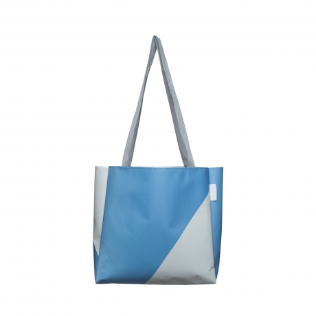 Shopping bag από ανακυκλωμένα banners